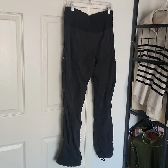 Lululemon Black Dance Studio Mid-Rise Pant Regular Size 8 - Picture 12 of 12
